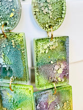 Load image into Gallery viewer, Lola