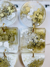 Load image into Gallery viewer, Lola