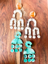 Load image into Gallery viewer, Naomi