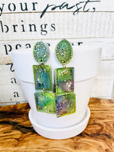 Load image into Gallery viewer, Lola